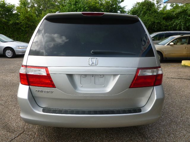 Honda Odyssey 2006 photo 1