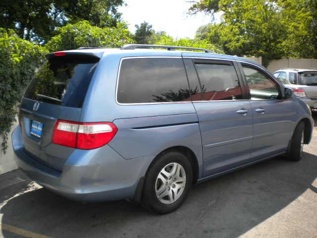 Honda Odyssey 2006 photo 1