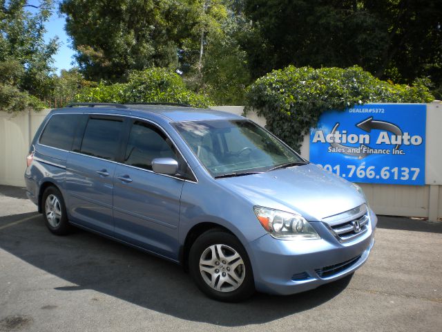Honda Odyssey 2006 photo 4