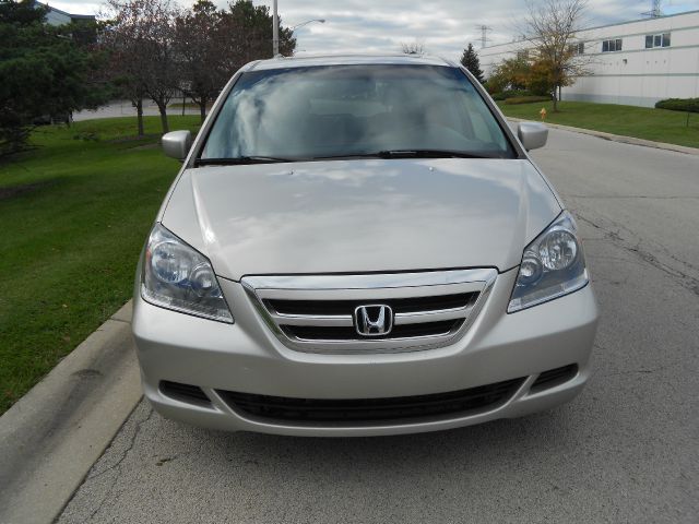 Honda Odyssey AWD SUN ROOF GAS Saver MiniVan