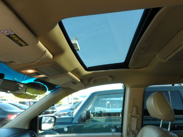 Honda Odyssey AWD SUN ROOF GAS Saver MiniVan