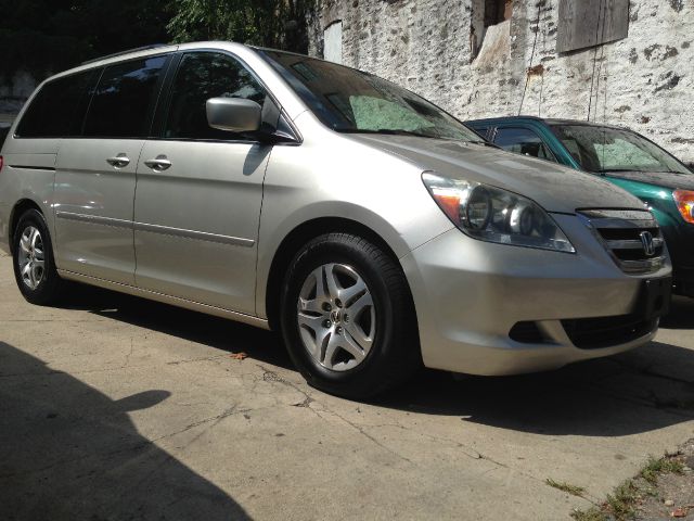 Honda Odyssey 2006 photo 1