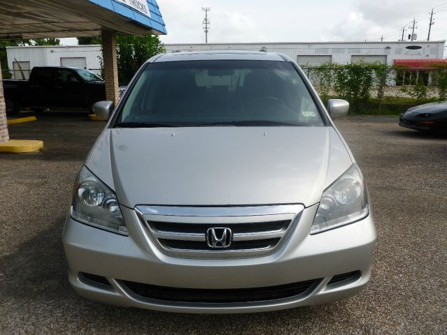 Honda Odyssey 2006 photo 3