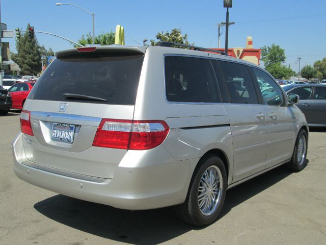 Honda Odyssey 2006 photo 1