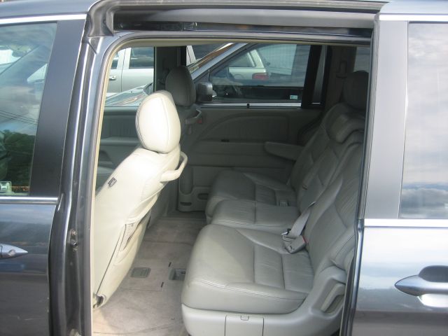 Honda Odyssey 2006 photo 4