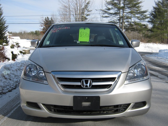 Honda Odyssey 2006 photo 2