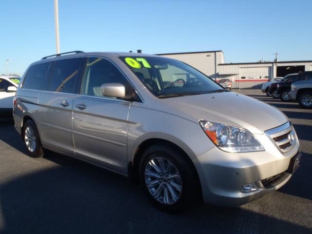 Honda Odyssey 2007 photo 3