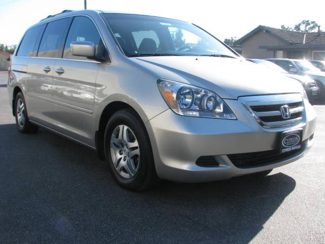 Honda Odyssey 2007 photo 2