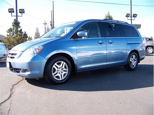 Honda Odyssey 2007 photo 2