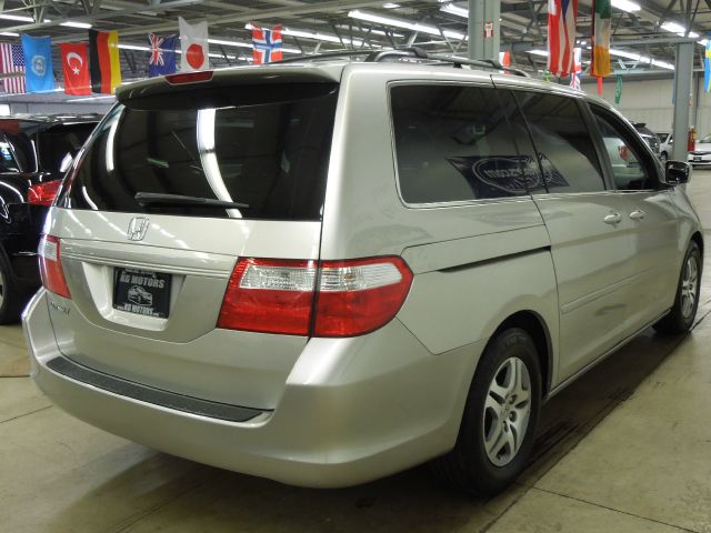 Honda Odyssey 2007 photo 2