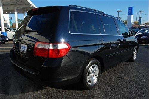 Honda Odyssey 2007 photo 3