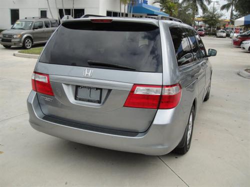 Honda Odyssey 2007 photo 2