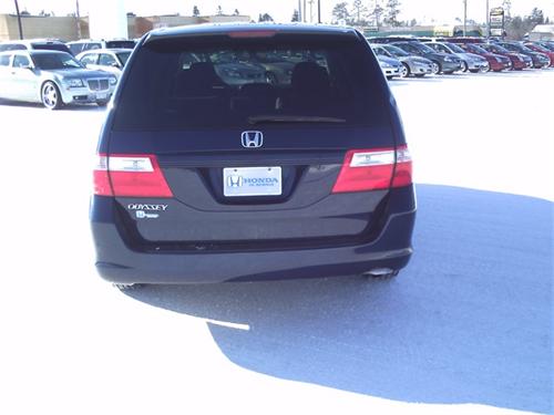 Honda Odyssey 2007 photo 2