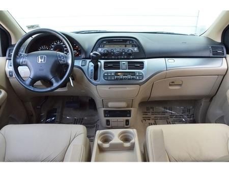 Honda Odyssey 2007 photo 3