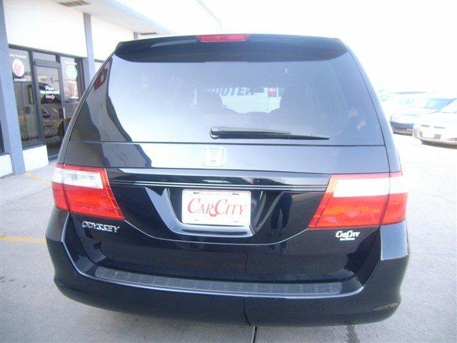 Honda Odyssey 2007 photo 3