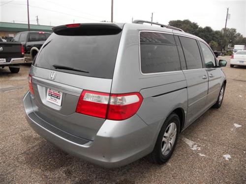 Honda Odyssey 2007 photo 2