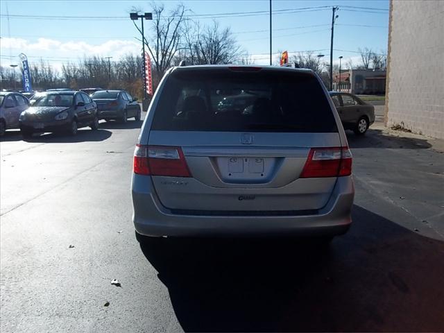 Honda Odyssey 2007 photo 3