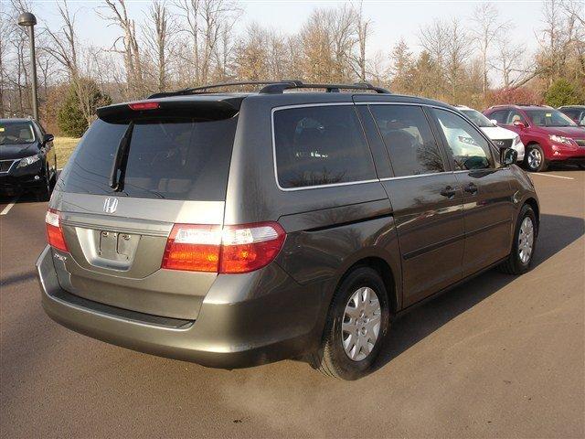 Honda Odyssey 2007 photo 4