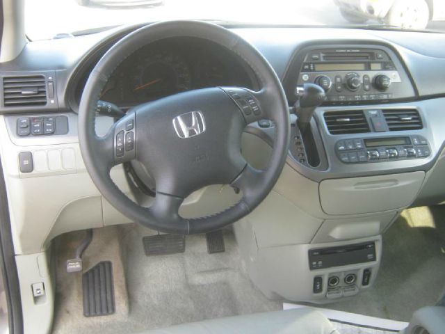 Honda Odyssey 2007 photo 2