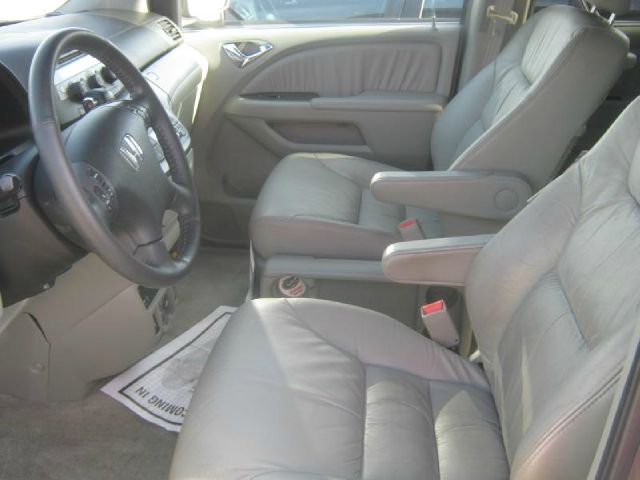 Honda Odyssey 2007 photo 3