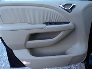 Honda Odyssey LS 2WD MiniVan