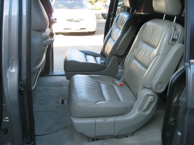Honda Odyssey 2007 photo 2