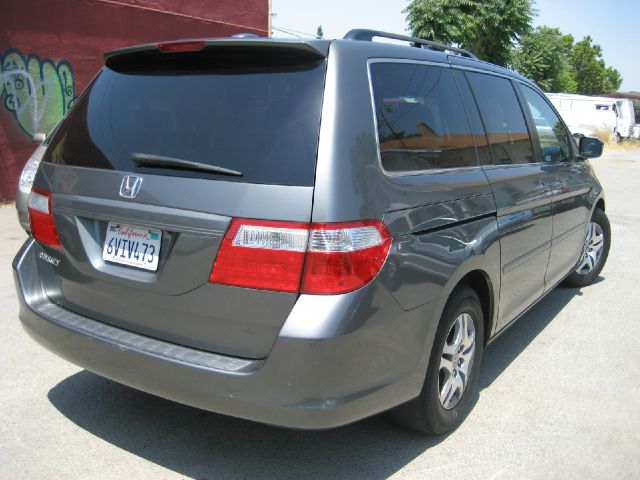 Honda Odyssey 2007 photo 5