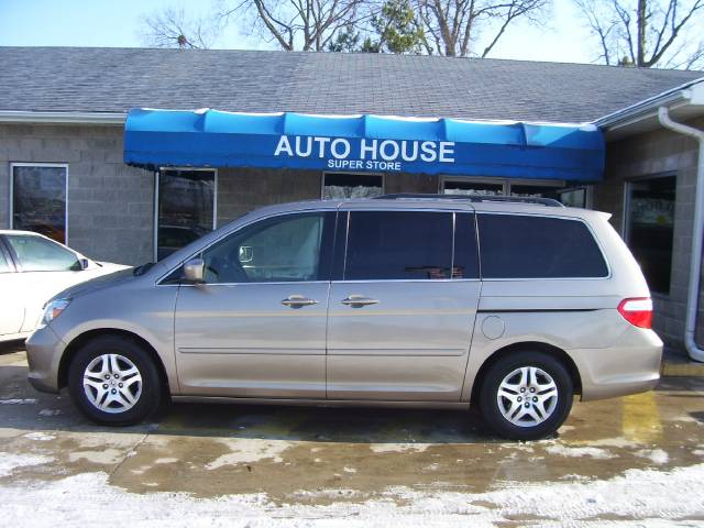 Honda Odyssey LS 2WD MiniVan