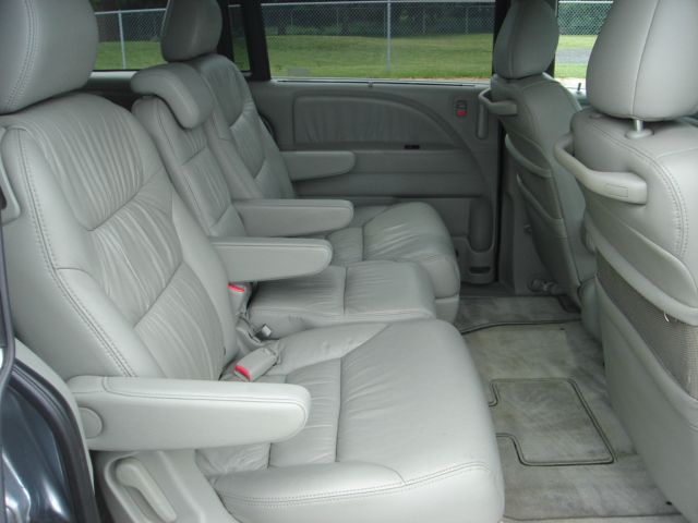 Honda Odyssey 2007 photo 2