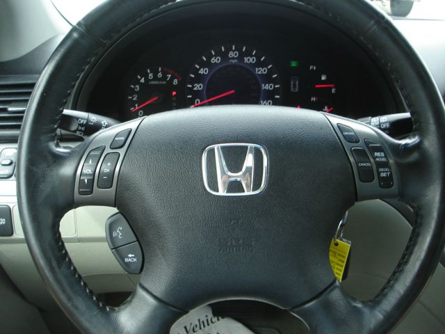 Honda Odyssey 2007 photo 7