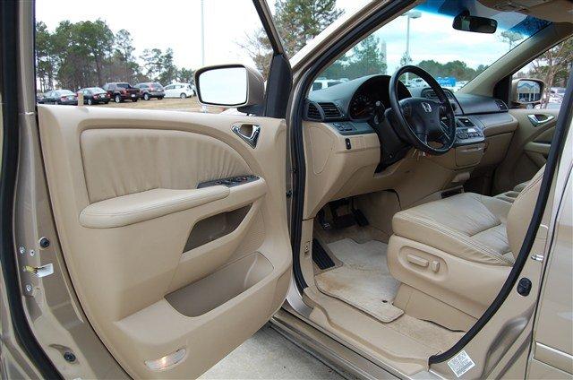 Honda Odyssey 2007 photo 3