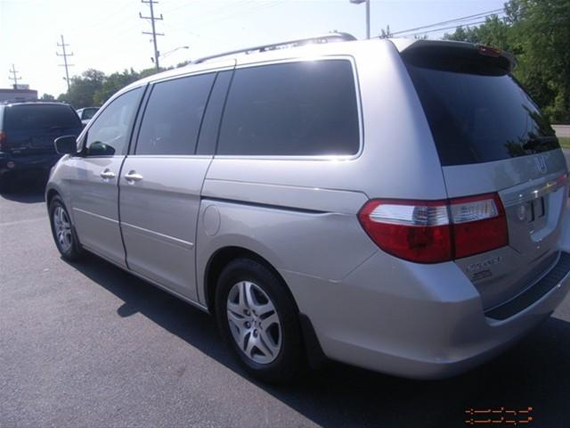 Honda Odyssey 2007 photo 4