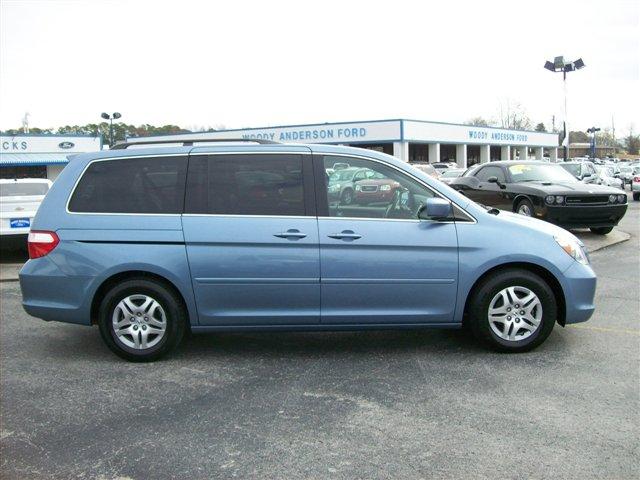 Honda Odyssey 2007 photo 2