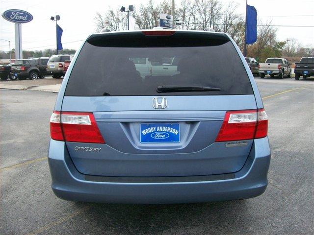 Honda Odyssey 2007 photo 3