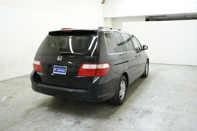 Honda Odyssey 2007 photo 2