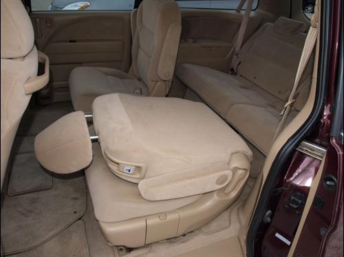 Honda Odyssey 2007 photo 2