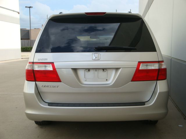 Honda Odyssey 2007 photo 2