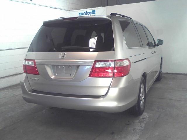 Honda Odyssey 2007 photo 3