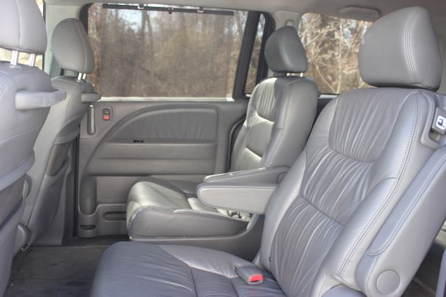 Honda Odyssey 2007 photo 4