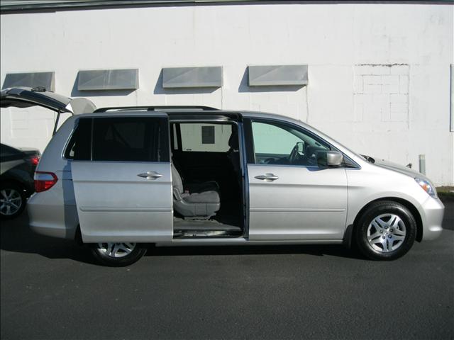 Honda Odyssey Open-top MiniVan
