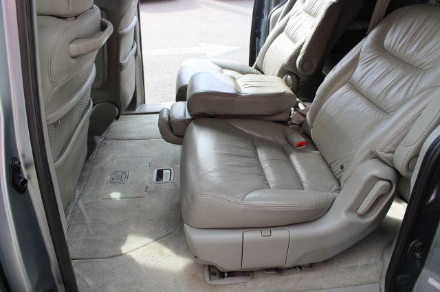 Honda Odyssey REG CAB Flareside 126st MiniVan