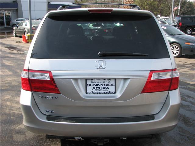 Honda Odyssey 2007 photo 3