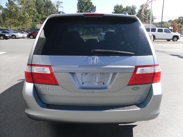 Honda Odyssey 2007 photo 3