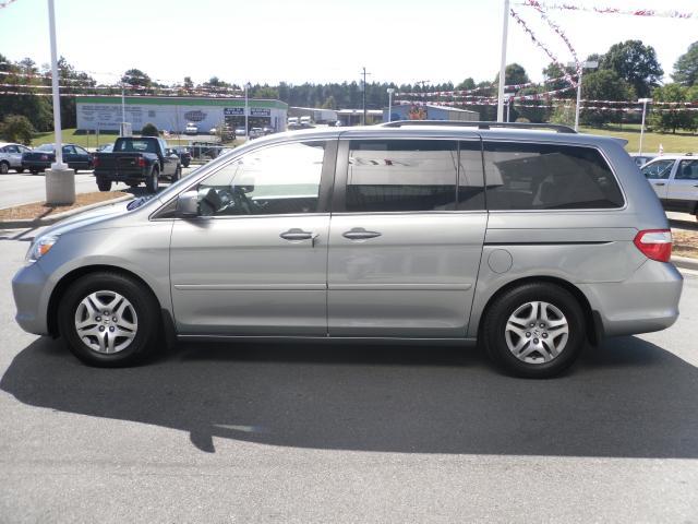 Honda Odyssey 2007 photo 4