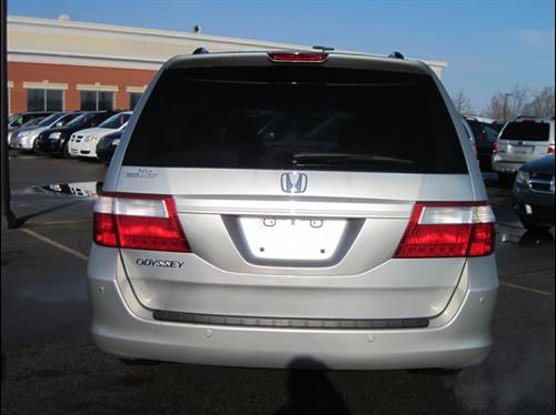 Honda Odyssey 2007 photo 3