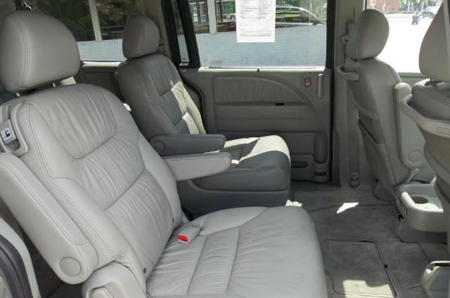 Honda Odyssey 2007 photo 12