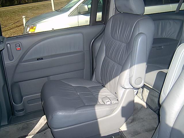 Honda Odyssey 2007 photo 4
