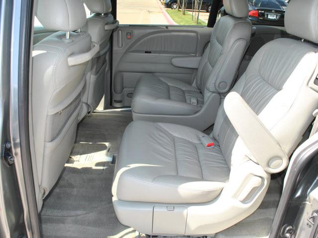 Honda Odyssey 2007 photo 4