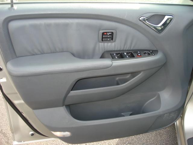 Honda Odyssey 2007 photo 2