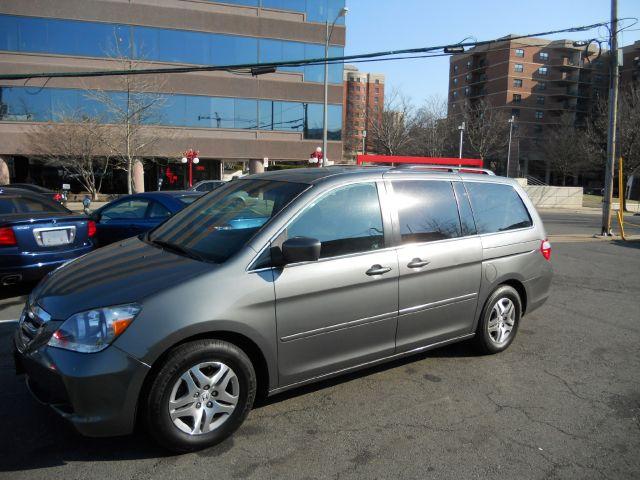 Honda Odyssey LS 2WD MiniVan